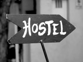 Top 10 Tips to Choose the Best Hostel (3)-min