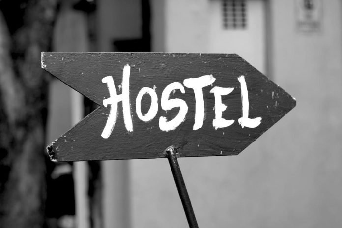 Top 10 Tips to Choose the Best Hostel (3)-min